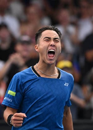 TENNIS AUSTRALIAN OPEN, Rinky Hijikata of Australia celebrates winning the Men™s 1st round match against Adrian Mannarino of France onon day 2 of the 2026 Australian Open tennis tournament at Melbourne Park in Melbourne, Monday, January 19, 2026. ( NO ARCHIVING MELBOURNE VICTORIA AUSTRALIA  Copyright: xJAMESxROSSx 20260119177394641700