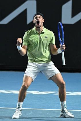 TENNIS AUSTRALIAN OPEN, Arthur Gea of France celebrates winning the Men™s 1st round match against Jiri Lehecka of Czech Republic on day 2 of the 2026 Australian Open tennis tournament at Melbourne Park in Melbourne, Monday, January 19, 2026. ( NO ARCHIVING MELBOURNE VICTORIA AUSTRALIA  Copyright: xJAMESxROSSx 20260119141440323673