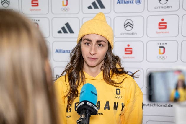 Vanessa Voigt (DOSB-Olympiakader Deutscher Ski Verband DSV, Biathlon, SV Rotterode) beim Interview Portrait Portraet GER, DOSB Olympia-Einkleidung Team Deutschland, Mailand Cortina 2026, 19.01.2026. GER, DOSB Olympia-Einkleidung Team Deutschland, Mailand Cortina 2026, 19.01.2026. Muenchen *** Vanessa Voigt DOSB Olympic squad German Ski Association DSV, Biathlon, SV Rotterode at the interview Portrait Portrait GER, DOSB Olympia Einkleidung Team Deutschland, Mailand Cortina 2026, 19 01 2026 GER, DOSB Olympia Einkleidung Team Deutschland, Mailand Cortina 2026, 19 01 2026 Muenchen Copyright: xEibner-Pressefoto FranzxFeinerx EP_HFR