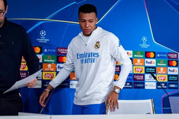Real Madrid C.F. Training Session And press conference, PK, Pressekonferenz - UEFA Champions League 2025 26 League Phase MD7 Kylian Mbappe of Real Madrid is seen arriving at during the Press Conference ahead of the UEFA Champions League 2024 25 match against AS Monaco at Ciudad Real Madrid on January 19, 2026 in Madrid, Spain. Valdebebas Ciudad Real Madrid Madrid Spain Copyright: xAlbertoxGardinx AGardin_20260119_Foot_Champ_ReaMad_Press_0848