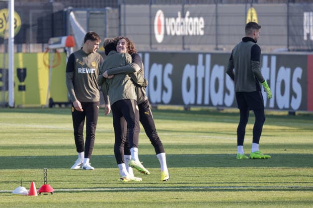 19.01.2026, xgrfx, Fussball UEFA Champions League, Borussia Dortmund - Training v.l. Fabio Silva (Borussia Dortmund) (DFL DFB REGULATIONS PROHIBIT ANY USE OF PHOTOGRAPHS as IMAGE SEQUENCES and or QUASI-VIDEO) Dortmund