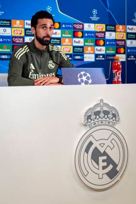 Real Madrid C.F. Training Session And press conference, PK, Pressekonferenz - UEFA Champions League 2025 26 League Phase MD7 Alvaro Arbeloa, head coach of Real Madrid, is seen speaking at the Press Conference ahead of the UEFA Champions League 2024 25 match against AS Monaco at Ciudad Real Madrid on January 19, 2026 in Madrid, Spain. Valdebebas Ciudad Real Madrid Madrid Spain Copyright: xAlbertoxGardinx AGardin_20260119_Foot_Champ_ReaMad_Press_0938