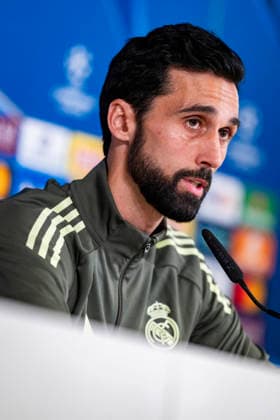 Real Madrid C.F. Training Session And press conference, PK, Pressekonferenz - UEFA Champions League 2025 26 League Phase MD7 Alvaro Arbeloa, head coach of Real Madrid, is seen speaking at the Press Conference ahead of the UEFA Champions League 2024 25 match against AS Monaco at Ciudad Real Madrid on January 19, 2026 in Madrid, Spain. Valdebebas Ciudad Real Madrid Madrid Spain Copyright: xAlbertoxGardinx AGardin_20260119_Foot_Champ_ReaMad_Press_0941