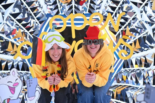v.li:Kira WEIDLE WINKELMANN (GER) ,Ski Alpin und Emma AICHER (GER), Ski Alpin. Einkleidung Team Deutschland fuer die Winterspiele 2026 in Mailand und Cortina am 19.01.2026, *** from left Kira WEIDLE WINKELMANN GER , Alpine Skiing and Emma AICHER GER , Alpine Skiing Dressing Team Germany for the 2026 Winter Games in Milan and Cortina on 19 01 2026,