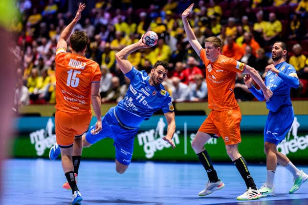 260119 Zvonimir Srna of Croatia during the EHF European Handball Championship preliminary round match between the Netherlands and Croatia on January 19, 2026 in Malmö. Photo: Petter Arvidson BILDBYRAN kod PA PA1126 handball handboll handball handbolls-em 2026 nederländerna netherlands croatia kroatien ehf european handball championship bbeng grappa33 Copyright: PETTERxARVIDSON BB260119PA017