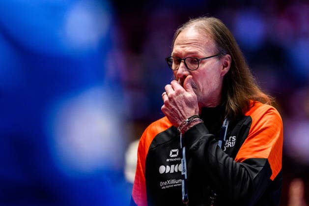 260119 Coach Staffan Olsson of the Netherlands during the EHF European Handball Championship preliminary round match between the Netherlands and Croatia on January 19, 2026 in Malmö. Photo: Petter Arvidson BILDBYRAN kod PA PA1126 handball handboll handball handbolls-em 2026 nederländerna netherlands croatia kroatien ehf european handball championship bbeng grappa33 Copyright: PETTERxARVIDSON BB260119PA018