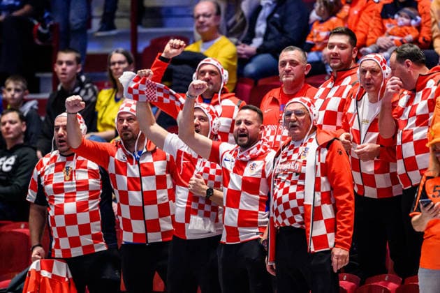 260119 Fans of Croatia during the EHF European Handball Championship preliminary round match between the Netherlands and Croatia on January 19, 2026 in Malmö. Photo: Petter Arvidson BILDBYRAN kod PA PA1126 handball handboll handball handbolls-em 2026 nederländerna netherlands croatia kroatien ehf european handball championship bbeng grappa33 publik Copyright: PETTERxARVIDSON BB260119PA026