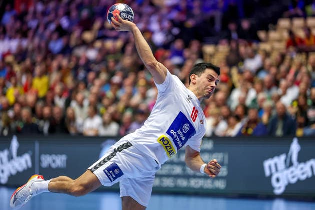19.01.2026, Handball, Men s EHF EURO 2026, Österreich - Serbien, Jyske Bank Boxen in Herning, Dänemark, Preliminary Round: Nemanja Ilic (Serbien 19) Dänemark