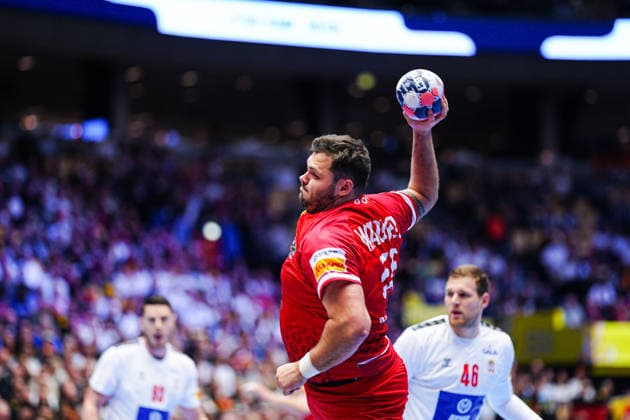 Wurf Tor Tobias Wagner (Oesterreich, 55) DEN, Oesterreich vs. Serbien, Handball, EHF Europameisterschaft 2026, Gruppe A, Spieltag 3, 19.01.2026 DEN, Oesterreich vs. Serbien, Handball, EHF Europameisterschaft 2026, Gruppe A, Spieltag 3, 19.01.2026 Herning Copyright: xEibner-Pressefoto MarcelxvonxFehrnx EP_MFN