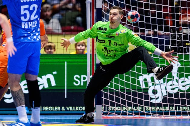 260119 Goalkeeper Dominik Kuzmanovic of Croatia during the EHF European Handball Championship preliminary round match between the Netherlands and Croatia on January 19, 2026 in Malmö. Photo: Petter Arvidson BILDBYRAN kod PA PA1126 handball handboll handball handbolls-em 2026 nederländerna netherlands croatia kroatien ehf european handball championship bbeng grappa33 Copyright: PETTERxARVIDSON BB260119PA038