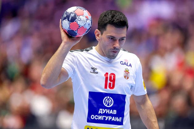 19.01.2026, Handball, Men s EHF EURO 2026, Österreich - Serbien, Jyske Bank Boxen in Herning, Dänemark, Preliminary Round: Nemanja Ilic (Serbien 19) Dänemark
