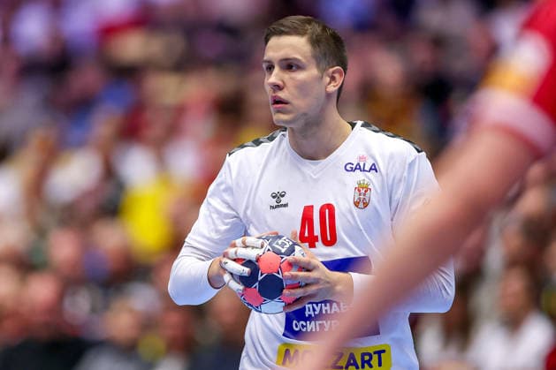 19.01.2026, Handball, Men s EHF EURO 2026, Österreich - Serbien, Jyske Bank Boxen in Herning, Dänemark, Preliminary Round: Stefan Dodic (Serbien 40) Dänemark