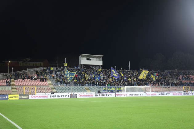 January 19, 2026, Cremona: Hellas Verona fans show their support during the Italian soccer Serie A match between US Cremonese and Hellas Verona FC, on January 19, 2025 at the Giovanni Zini stadium in Cremona, Italy. ANSA Serie A: Cremonese Vs Hellas Verona  - ZUMAa110 20260119_zaf_a110_050 Copyright: xDavidexCasentinix