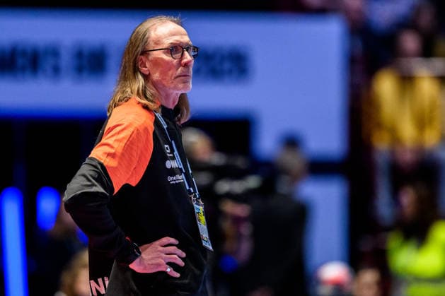 260119 Coach Staffan Olsson of the Netherlands during the EHF European Handball Championship preliminary round match between the Netherlands and Croatia on January 19, 2026 in Malmö. Photo: Petter Arvidson BILDBYRAN kod PA PA1126 handball handboll handball handbolls-em 2026 nederländerna netherlands croatia kroatien ehf european handball championship bbeng grappa33 Copyright: PETTERxARVIDSON BB260119PA079