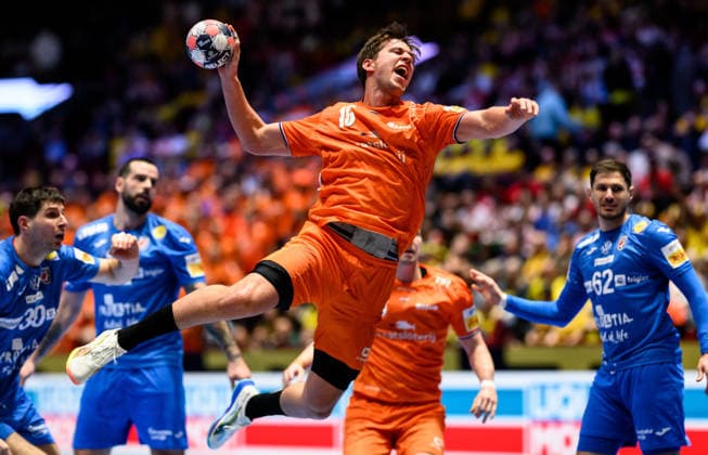260119 Lars Kooij of the Netherlands during the EHF European Handball Championship preliminary round match between the Netherlands and Croatia on January 19, 2026 in Malmö. Photo: Petter Arvidson BILDBYRAN kod PA PA1126 handball handboll handball handbolls-em 2026 nederländerna netherlands croatia kroatien ehf european handball championship bbeng grappa33 Copyright: PETTERxARVIDSON BB260119PA092
