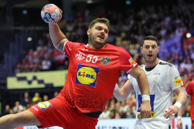 Österreich - Serbien, EHF Handball EM 2026 Tobias Wagner (Österreich, 55), dahinter Mijajlo Marsenic (Serbien, 93). Handball EHF Europameisterschaft, Länderspiel zwischen Österreich und Serbien am 19. Januar 2026 in Herning (Dänemark)., Herning Dänemark Jyske Bank Boxen