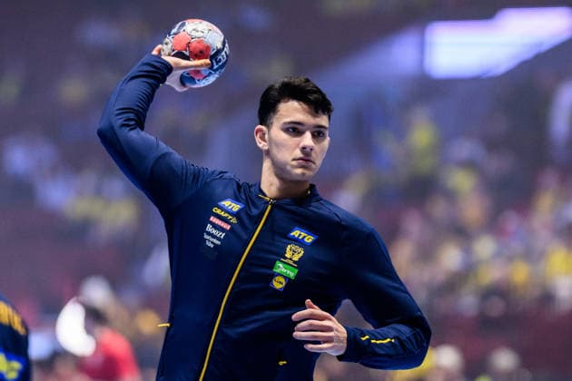 260119 Nikola Roganovic of Sweden ahead of the EHF European Handball Championship preliminary round match between Georgia and Sweden on January 19, 2026 in Malmö. Photo: Petter Arvidson BILDBYRAN kod PA PA1125 handball handboll handball handbolls-em 2026 georgien sverige sweden ehf european handball championship georgia bbeng Copyright: PETTERxARVIDSON BB260119PA099