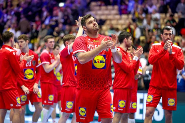 19.01.2026, Handball, Men s EHF EURO 2026, Österreich - Serbien, Jyske Bank Boxen in Herning, Dänemark, Preliminary Round: Abschlusjubel nach dem Sieg von Österreich gegen Serbien Tobias Wagner (Austria 55) Dänemark