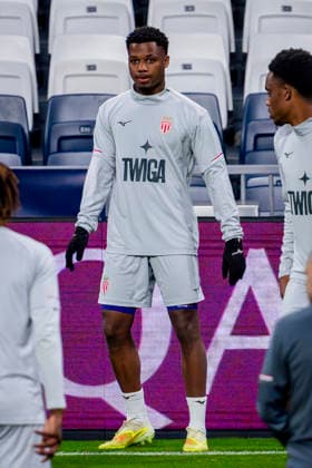 AS Monaco Training Session And press conference, PK, Pressekonferenz - UEFA Champions League 2025 26 League Phase MD7 Ansu Fati of AS Monaco warms up during the Training Session and Press Conference ahead of the UEFA Champions League 2024 25 match against Real Madrid at Estadio Santiago Bernabeu on January 19, 2026 in Madrid, Spain. Madrid Estadio Santiago Bernabeu Madrid Spain Copyright: xAlbertoxGardinx AGardin_20260119_Foot_Champ_AS_Monaco_Press_0241