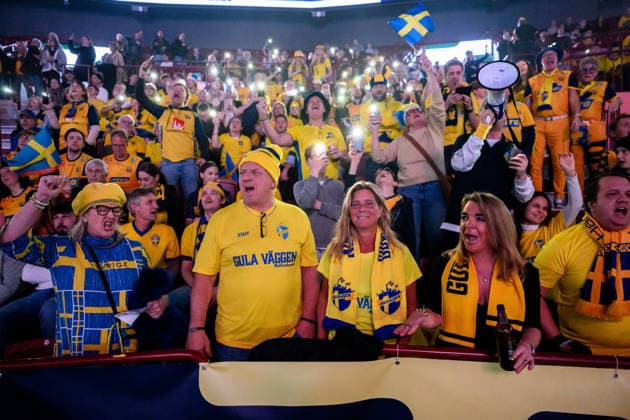 260119 Fans of Sweden ahead of the EHF European Handball Championship preliminary round match between Georgia and Sweden on January 19, 2026 in Malmö. Photo: Petter Arvidson BILDBYRAN kod PA PA1125 handball handboll handball handbolls-em 2026 georgien sverige sweden ehf european handball championship georgia bbeng publik Copyright: PETTERxARVIDSON BB260119PA103