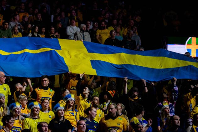 260119 Fans of Sweden during the EHF European Handball Championship preliminary round match between Georgia and Sweden on January 19, 2026 in Malmö. Photo: Petter Arvidson BILDBYRAN kod PA PA1125 handball handboll handball handbolls-em 2026 georgien sverige sweden ehf european handball championship georgia bbeng publik Copyright: PETTERxARVIDSON BB260119PA115