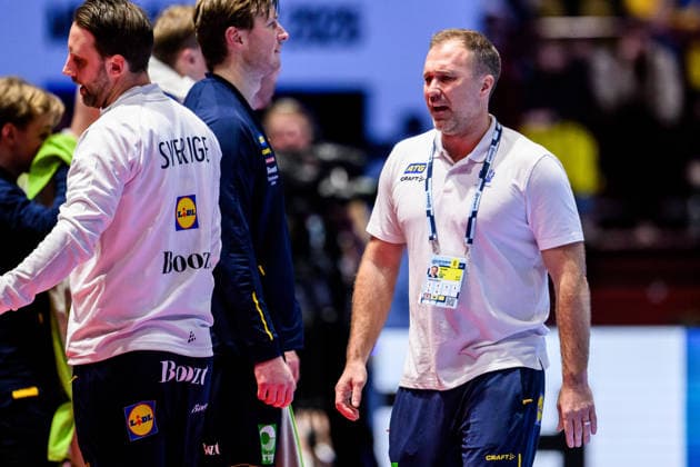 260119 Head coach Michael Apelgren of Sweden during the EHF European Handball Championship preliminary round match between Georgia and Sweden on January 19, 2026 in Malmö. Photo: Petter Arvidson BILDBYRAN kod PA PA1125 handball handboll handball handbolls-em 2026 georgien sverige sweden ehf european handball championship georgia bbeng Copyright: PETTERxARVIDSON BB260119PA167