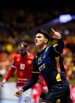 260119 Nikola Roganovic of Sweden celebrates during the EHF European Handball Championship preliminary round match between Georgia and Sweden on January 19, 2026 in Malmö. Photo: Petter Arvidson BILDBYRAN kod PA PA1125 handball handboll handball handbolls-em 2026 georgien sverige sweden ehf european handball championship georgia bbeng jubel Copyright: PETTERxARVIDSON BB260119PA179