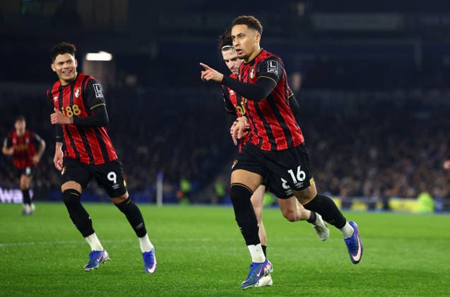 Brighton and Hove, England, 19th January 2026. Marcus Tavernier of Bournemouth celebrates after scoring to make it 1-0 during the Brighton and Hove Albion vs AFC Bournemouth Premier League match at the AMEX Stadium, Brighton and Hove. Picture credit should read: Paul Terry Sportimage EDITORIAL USE ONLY. No use with unauthorised audio, video, data, fixture lists, club league logos or live services. Online in-match use limited to 120 images, no video emulation. No use in betting, games or single club league player publications. SPI_022_PT_Brighton_Bournemouth SPI-4463-0022