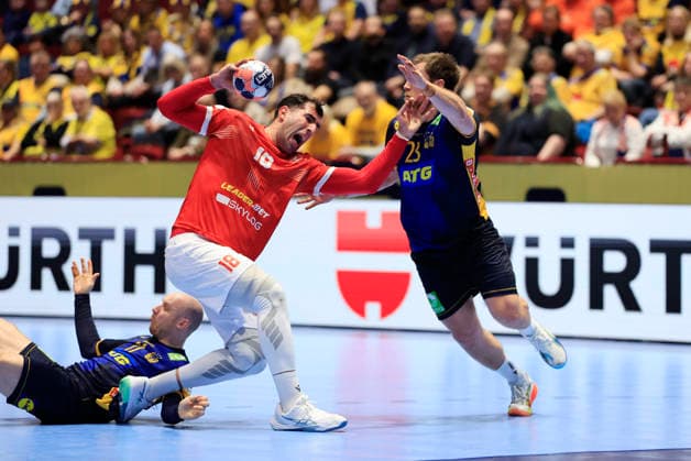 MALMÖ, SVERIGE 20260119 Georgiens Erekle Arsenashvili och Sveriges Albin Lagergren under gruppspelsmatchen i handbolls-EM grupp E mellan Georgien och Sverige i Malmö Arena, Malmö, Sverige, 19 januari, 2026. MALMÖ SVERIGE x10600x