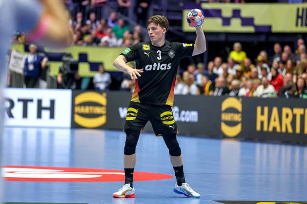 19.01.2026, Handball, Men s EHF EURO 2026, Deutschland - Spanien, Jyske Bank Boxen in Herning, Dänemark, Preliminary Round: Nils Lichtlein (Germany 03) Dänemark