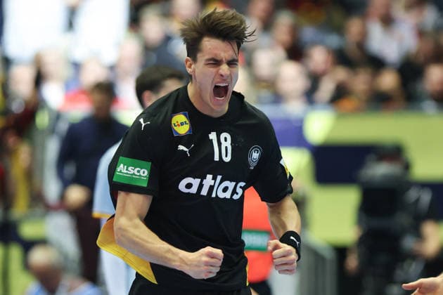 Deutschland - Spanien, EHF Handball EM 2026 Julian Köster (Deutschland, 18). Handball EHF Europameisterschaft, Länderspiel zwischen Deutschland und Spanien am 19. Januar 2026 in Herning (Dänemark)., Herning Dänemark Jyske Bank Boxen