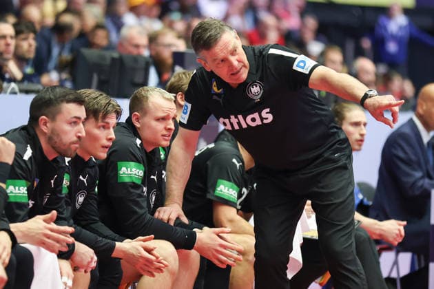 Deutschland - Spanien, EHF Handball EM 2026 Trainer Alfred Gislason (Deutschland). Handball EHF Europameisterschaft, Länderspiel zwischen Deutschland und Spanien am 19. Januar 2026 in Herning (Dänemark)., Herning Dänemark Jyske Bank Boxen