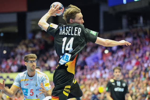 Deutschland - Spanien, EHF Handball EM 2026 Mathis Häseler (Deutschland, 14). Handball EHF Europameisterschaft, Länderspiel zwischen Deutschland und Spanien am 19. Januar 2026 in Herning (Dänemark)., Herning Dänemark Jyske Bank Boxen