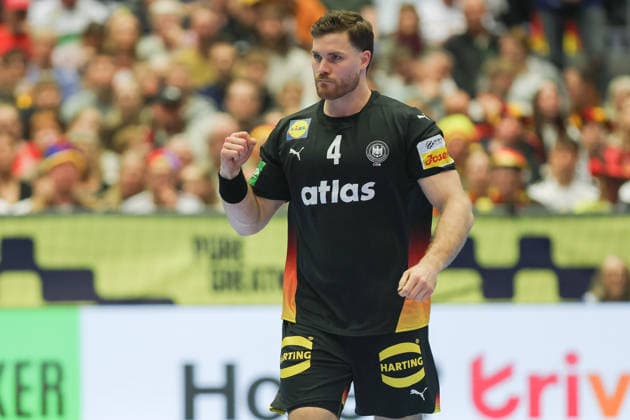 Deutschland - Spanien, EHF Handball EM 2026 Johannes Golla (Deutschland, 4). Handball EHF Europameisterschaft, Länderspiel zwischen Deutschland und Spanien am 19. Januar 2026 in Herning (Dänemark)., Herning Dänemark Jyske Bank Boxen