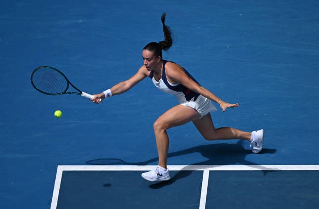 TENNIS AUSTRALIAN OPEN, Tereza Valentova of the Czech Republic in action during the Women™s 1st round match against Maya Joint of Australia on day 3 of the 2026 Australian Open tennis tournament at Melbourne Park in Melbourne, Tuesday, January 20, 2026. ( NO ARCHIVING MELBOURNE VICTORIA AUSTRALIA  Copyright: xJAMESxROSSx 20260120112551472779