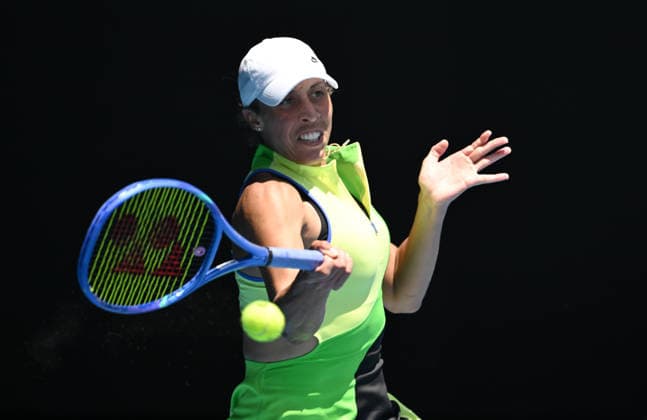 TENNIS AUSTRALIAN OPEN, Madison Keys of USA in action during the Women™s 1st round match against Oleksandra Oliynkova of Ukraine on day 3 of the 2026 Australian Open tennis tournament at Melbourne Park in Melbourne, Tuesday, January 20, 2026. ( NO ARCHIVING MELBOURNE VICTORIA AUSTRALIA  Copyright: xLUKASxCOCHx 20260120150507131116