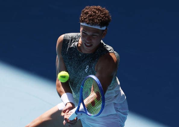 January 20, 2026, Melbourne, Victoria, Australia: BEN SHELTON of USA during the match against U. Humbert of France in the first round of Australian Open, Melbourne, Australia. Ben Shelton won 6:3, 7:6 (7-2), 7:6 Melbourne Australia - ZUMAc278 20260120_zsp_c278_043 Copyright: xMarcinxCholewinskix