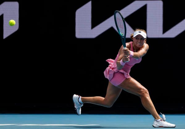 (260120) -- MELBOURNE, Jan. 20, 2026 -- Taylah Preston of Australia hits a return during the women s singles 1st round match against Zhang Shuai of China at the Australian Open tennis tournament in Melbourne, Australia, Jan. 20, 2026. ) (SP)AUSTRALIA-MELBOURNE-TENNIS-AUSTRALIAN OPEN-WOMEN S SINGLES-DAY 3 MaxPing 