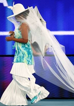 Naomi Osaka walks onto court ahead of her first round match Australian Open tennis tournament, Day Three, Melbourne Park, Australia - 20 Jan 2026Melbourne Melbourne Park Victoria (VIC) Australia  Copyright: xEllaxLing Shutterstockx 16303003ho