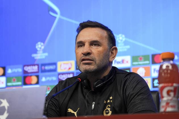 Ahead of Galatasaray v Atletico Madrid match ISTANBUL, TURKIYE - JANUARY 20: Head coach Okan Buruk and Lucas Torreira (not seen) of Galatasaray attend a press conference, PK, Pressekonferenz in Kemerburgaz Metin Oktay Facilities, Istanbul on January 20, 2026, ahead of UEFA Champions League week 7 match between Galatasaray and Atletico Madrid. Arife Karakum Anadolu Istanbul Turkey. Editorial use only. Please get in touch for any other usage.  Copyright: x2026xAnadoluxArifexKarakumx