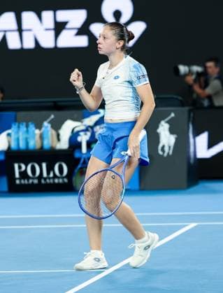 Antonia Ruzic during her first round match Australian Open tennis tournament, Day Three, Melbourne Park, Australia - 20 Jan 2026Melbourne Melbourne Park Victoria (VIC) Australia  Copyright: xRachelxBach Shutterstockx 16303004gj