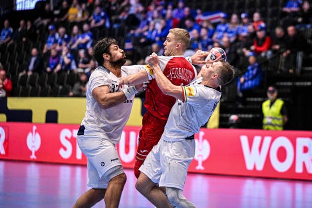 Piotr Jedraszczyk of Poland during Men s EHF Euro 2026 - Poland vs Italy, Handball match in Kristianstad, Sweden, January 20 2026  Copyright: xLuigixCanu IPAxSportx xipa-agency.netx xx IPA_70336029 IPA_Agency_IPA70336029
