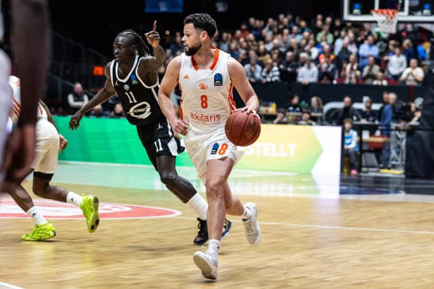 GER, BKT EuroCup, Saison 2025 2026, Niners Chemnitz - Cosea JL Bourg-en-Bresse. 20.01.2026, Messe, Chemnitz, GER, BKT EuroCup, Saison 2025 2026, Niners Chemnitz - Cosea JL Bourg-en-Bresse. Jordan Schakel (Niners Chemnitz, 8) Foto Alexander Trienitz Chemnitz Messe Sachsen Deutschland