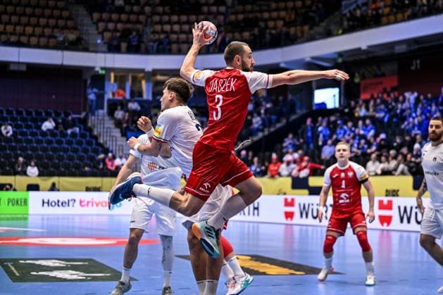 Michal Daszek of Poland during Men s EHF Euro 2026 - Poland vs Italy, Handball match in Kristianstad, Sweden, January 20 2026  Copyright: xLuigixCanu IPAxSportx xipa-agency.netx xx IPA_70337696 IPA_Agency_IPA70337696