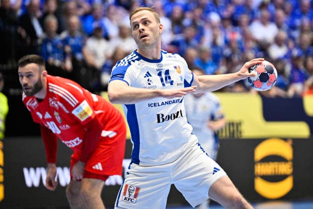 Iceland s Omar Ingi Magnusson in action during the 2026 EHF European Men s Handball Championship (the EHF Euro 2026) match between Hungary and Iceland at Kristianstad Arena, in Kristianstad, Sweden, on January 20, 2026. KRISTIANSTAD SWEDEN x50090x