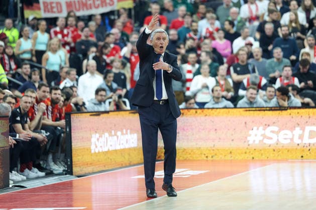 Svetislav Pesic (FC Bayern Basketball, Chef-Trainer) gestikuliert, Emotionen, GER, FC Bayern Basketball vs. Partizan Mozzart Bet Belgrad, Basketball, Euroleague, 23. Spieltag, Saison 2025 2026, 20.01.2026, GER, FC Bayern Basketball vs. Partizan Mozzart Bet Belgrad, Basketball, Euroleague, 23. Spieltag, Saison 2025 2026, 20.01.2026 Muenchen Copyright: xEibner-Pressefoto JennixMaulx EP_JML