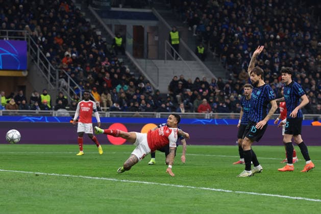 Milan, Italy, 20th January 2026. Gabriel Jesus of Arsenal FC scores to give the side a 1-0 lead during the Internazionale vs Arsenal UEFA Champions League match at Giuseppe Meazza, Milan. Picture credit should read: Jonathan Moscrop Sportimage EDITORIAL USE ONLY. No use with unauthorised audio, video, data, fixture lists, club league logos or live services. Online in-match use limited to 120 images, no video emulation. No use in betting, games or single club league player publications. SPI_016_JM_INTER_ARSENAL_UCL SPI-4421-0016