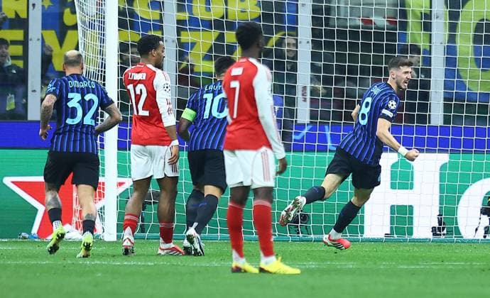 Petar Sucic of Inter Milan celebrates scoring their sides first goal Inter Milan v Arsenal, UEFA Champions League, Group Stage, Football, San Siro, Milan, Italy - 20 Jan 2026Milan San Siro Italy EDITORIAL USE ONLY No use with unauthorised audio, video, data, fixture lists, club league logos or live services. Online in-match use limited to 120 images, no video emulation. No use in betting, games or single club league player publications. Copyright: xMichaelxZemanek Shutterstockx 16348333w