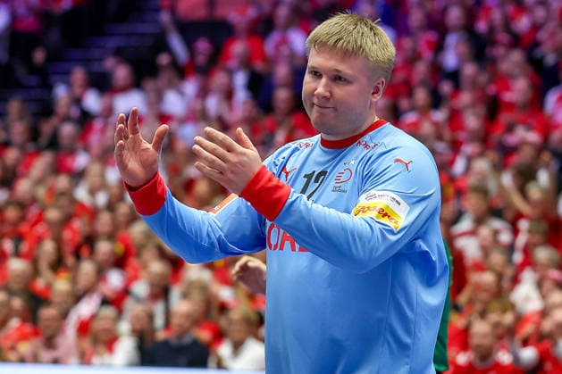 20.01.2026, Handball, Men s EHF EURO 2026, Dänemark - Portugal, Jyske Bank Boxen in Herning, Dänemark, Preliminary Round: Emil Nielsen (Denmark 12) gestikulierend auf dem Spielfeld Dänemark