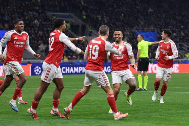 Milan, Italy, 20th January 2026. Gabriel Jesus of Arsenal FC celebrates with team mate Leandro Trossard after scoring to give the side a 2-1 lead during the Internazionale vs Arsenal UEFA Champions League match at Giuseppe Meazza, Milan. Picture credit should read: Jonathan Moscrop Sportimage EDITORIAL USE ONLY. No use with unauthorised audio, video, data, fixture lists, club league logos or live services. Online in-match use limited to 120 images, no video emulation. No use in betting, games or single club league player publications. SPI_040_JM_INTER_ARSENAL_UCL SPI-4421-0040